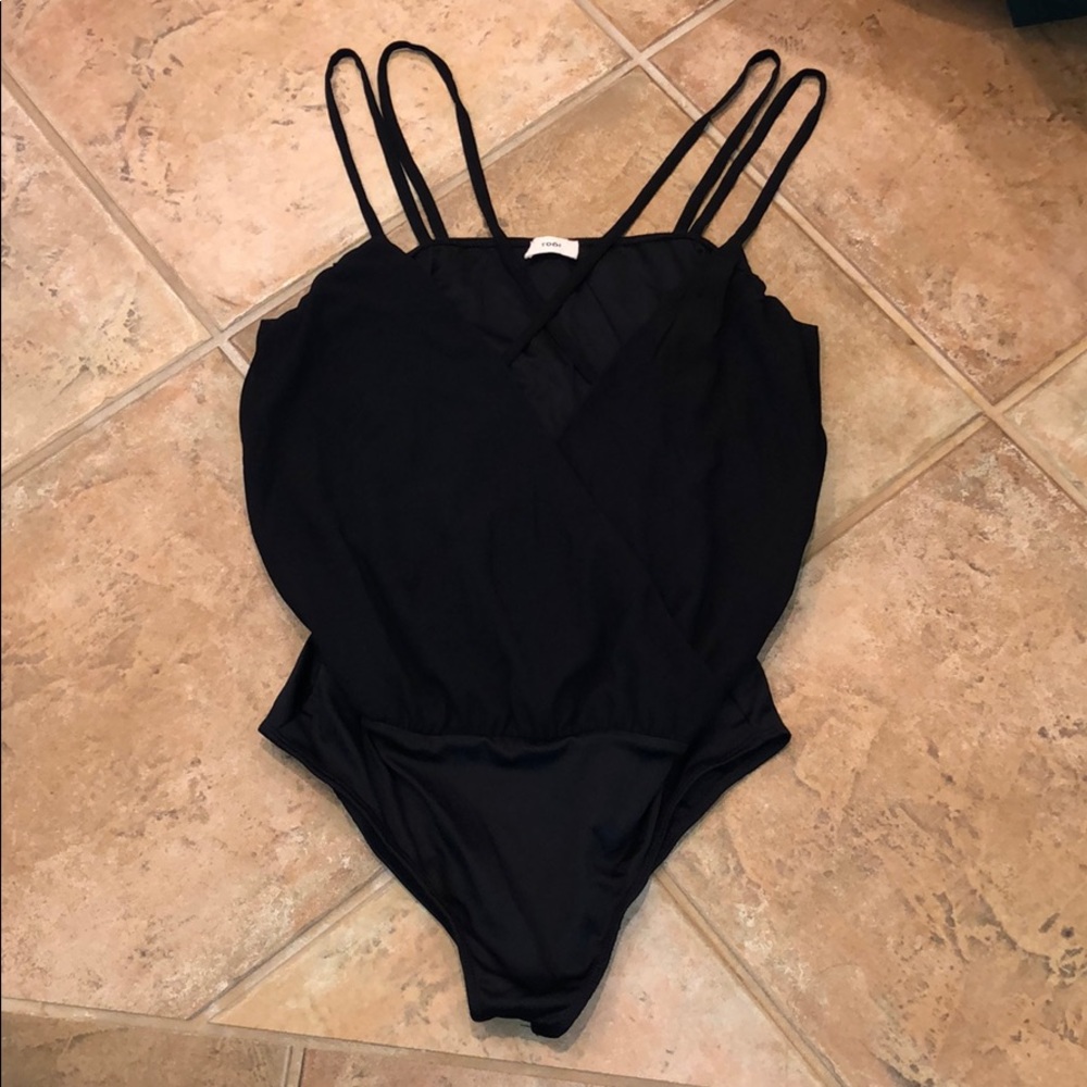 Tobi criss cross bodysuit